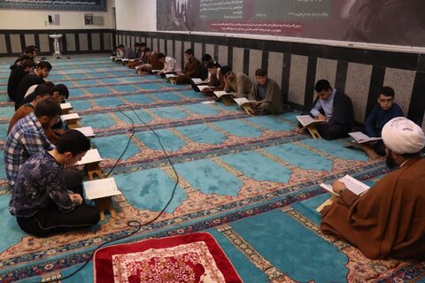 تصاویر/ تلاوت قرآن کریم در مدرسه علمیه امام خامنه ای ارومیه