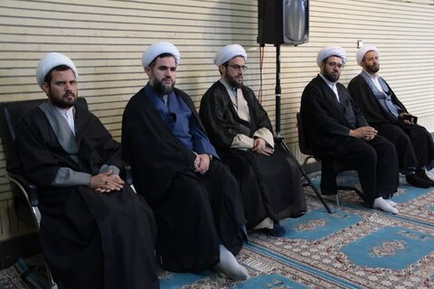 تصاویر/ دیدار مدیر حوزه علمیه آذربایجان‌غربی با اساتید و طلاب مدرسه علمیه تکاب
