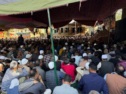 انجمنِ شرعی شیعیانِ جموں وکشمیر کے تحت شہادتِ امام صادق علیہ السّلام کی مناسبت سے عظیم الشان مجلسِ عزاء منعقد