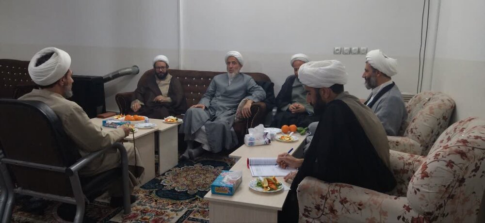 جلسات مجمع نمایندگان طلاب و فضلای استان آذربایجان شرقی و همدان