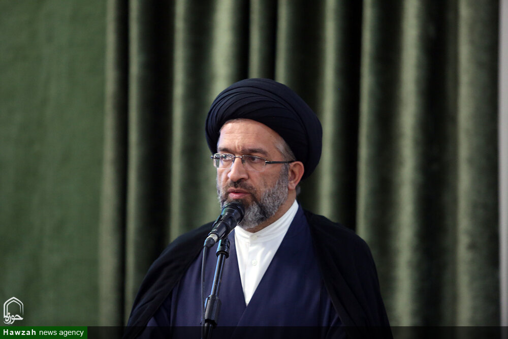 تبیین مفاهیم قرآن مهم‌ترین رویکرد برنامه‌های فرهنگی حرم قم است