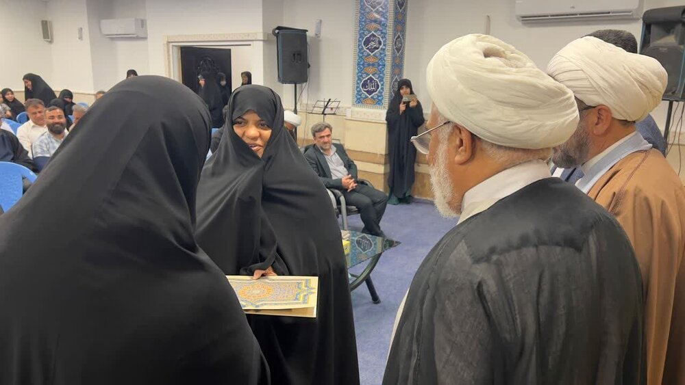 آیین افتتاحیه ساختمان جدید مدرسه علمیه نرجسیه(سلام الله علیها) رودان برگزار شد