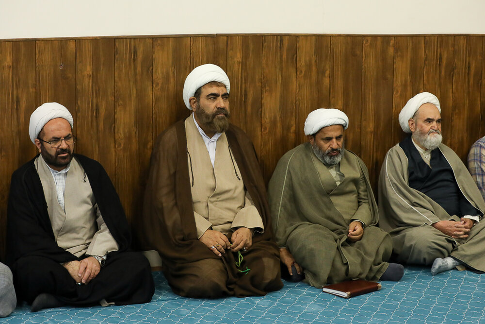 پاس داشتن حرمت مؤمن، پاس داشتن حرمت خدای متعال است