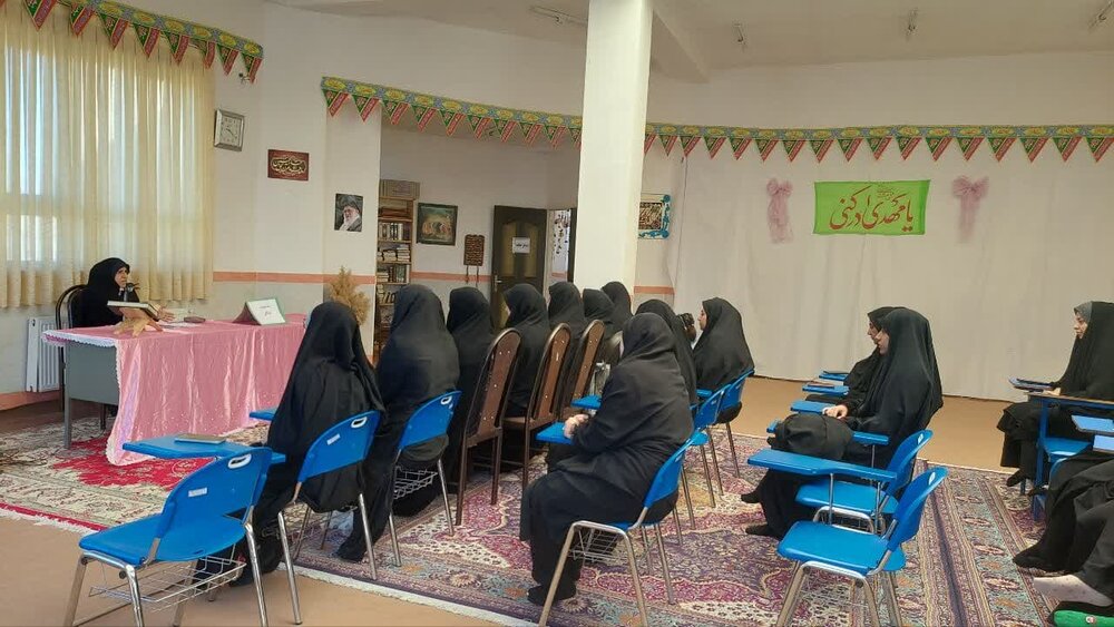 نشست اخلاقی در مدرسه علمیه نقده