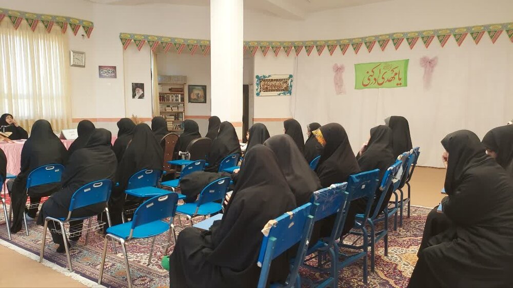 نشست اخلاقی در مدرسه علمیه نقده