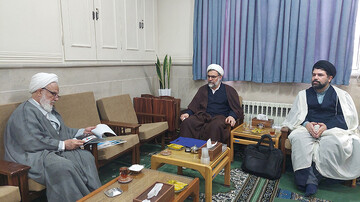 تقدیر رئیس دفتر مقام معظم رهبری در قم از فعالیت های دفتر تبلیغات اسلامی