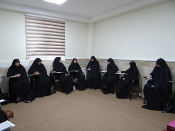 تجلیل از برترین‌های پژوهشی گلستان+ عکس