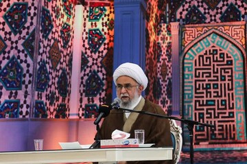 قرآن باید همچون نفس، لحظه‌به‌لحظه با مؤمن باشد 