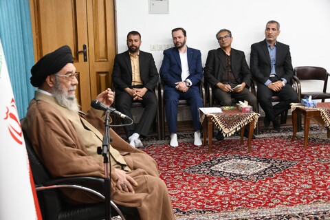 قول و فعل میں فرق تربیت میں رکاوٹ بنتا ہے / اگر ہم تربیت کرنا چاہیں تو ہمارا عمل بھی تربیت کنندہ ہونا چاہیے