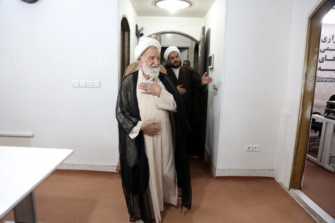 تصاویر/ بازدید آیت الله مسعودی خمینی از مرکز رسانه و فضای مجازی حوزه های علمیه