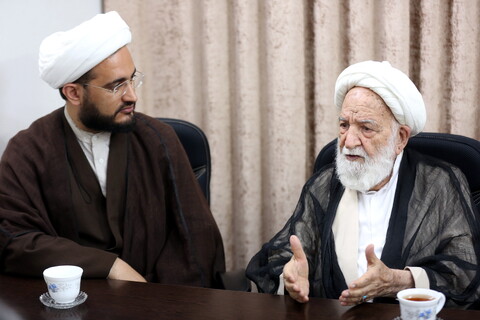 تصاویر/ بازدید آیت الله مسعودی خمینی از مرکز رسانه و فضای مجازی حوزه های علمیه