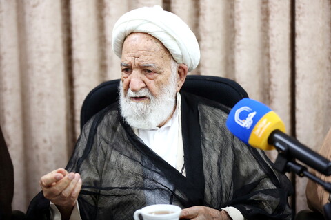 تصاویر/ بازدید آیت الله مسعودی خمینی از مرکز رسانه و فضای مجازی حوزه های علمیه