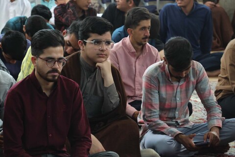 تجلیل و تقدیر از حائزین رتبه در فراخوان پژوهشی، المپیاد کشوری و فعالان فرهنگی حوزه علمیه بیرجند