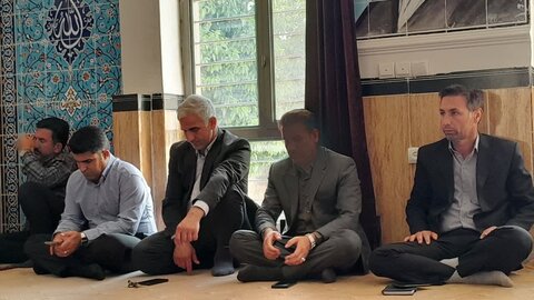 دیدار و گفت‌وگو فرماندار سیروان با امام جمعه