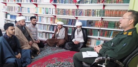 برگزاری جلسه بصیرتی در مدرسه علمیه جوادالائمه شهرستان آبدانان