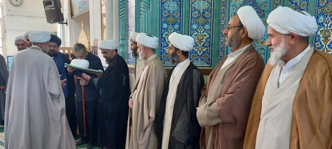 تصاویر/ درس اخلاق ججت‌الاسلام والمسلمین حسینی در مدرسه علمیه آیت‌‎الله مدنی کاشانی(ره)