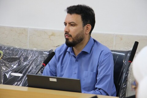 تصاویر|تجلیل از برگزار کنندگان جشنواره مدرسه ایی علامه حلی(ره) استان اصفهان