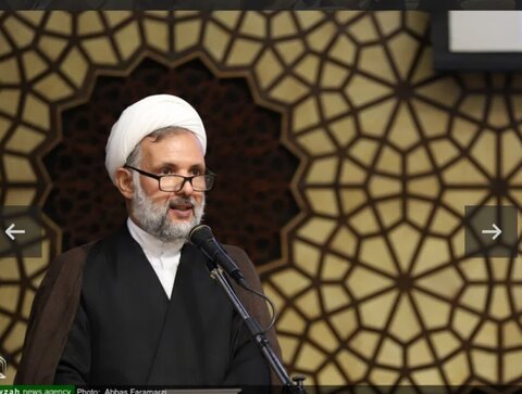 شیخ عبد الکریم حائری نے جس حوزہ علمیہ قم  کی بنیاد رکھی، اس کی اصل امام صادق (ع) کے زمانے سے ہے؛ حجت الاسلام عبد اللہ عباسی