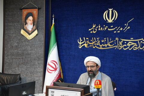 تصاویر نشست خبری حجت الاسلام و المسلمین رحیمی صادق در خصوص بازدید آیت الله اعرافی از حوزه علمیه استان تهران