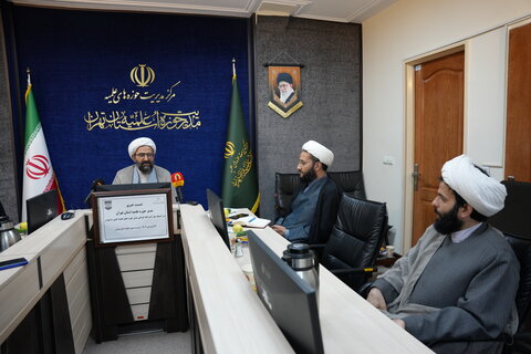 تصاویر نشست خبری حجت الاسلام و المسلمین رحیمی صادق در خصوص بازدید آیت الله اعرافی از حوزه علمیه استان تهران