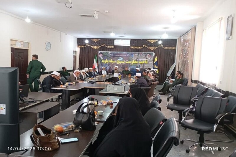پیگیری برنامه‌های بسیج طلاب و روحانیون در شهرستان پاوه+عکس