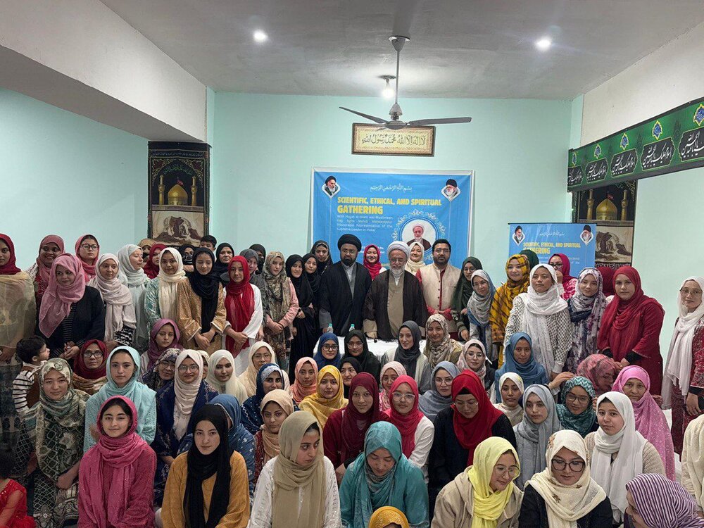 ایک پدرانہ قائد کی روزمرہ زندگی/حجۃ الاسلام والمسلمین مہدی مہدوی پور کی سیرت و خدمات