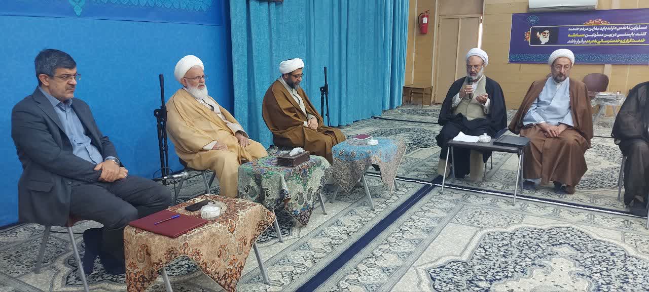 برای مقابله با هجمه فرهنگی دشمن، نیازمند تشکیل کارگروه مشترک میان حوزه و دانشگاه هستیم