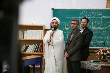 فریضه نماز در مدارس یک مسئله راهبردی است