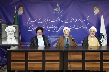 رونمایی ۲۰ جلد از آثار محققانه آیت‌الله حائری یزدی در همایش/ جمع‌آوری ۱۲ هزار صفحه سند پژوهشی با محوریت نقش‌آفرینی علمی حوزه علمیه قم