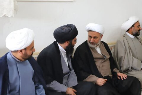 تصاویر/ سرکشی و تکریم از روحانیون مستقر در روستاهای شهرستان کامیاران