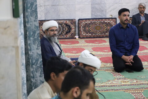 تصاویر/درس اخلاق طلاب مدرسه علمیه النبی(ص) بندرعباس