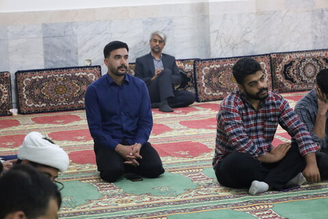 تصاویر/درس اخلاق طلاب مدرسه علمیه النبی(ص) بندرعباس