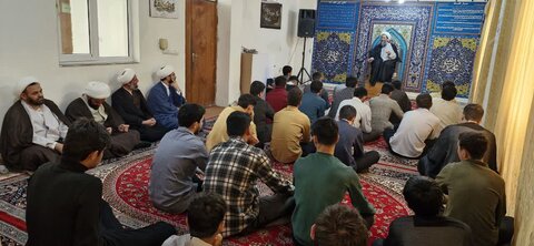 درس اخلاق مدرسه علمیه امام محمد باقر (ع) پارس آباد