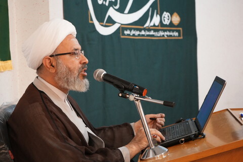 تصاویر / تکمیل ظرفیت سومین دوره پودمانی تعالی اساتید و مدیران حوزه‌های علمیه کشور