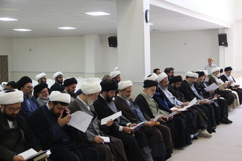 نشست ائمه جمعه، مدیران مدارس علمیه و معاونین فرهنگی دفاتر خوزستان
