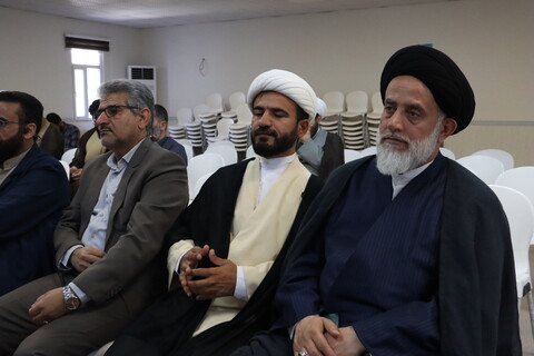 نشست ائمه جمعه، مدیران مدارس علمیه و معاونین فرهنگی دفاتر خوزستان