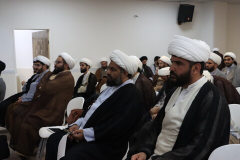 نشست ائمه جمعه، مدیران مدارس علمیه و معاونین فرهنگی دفاتر خوزستان