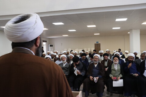 نشست ائمه جمعه، مدیران مدارس علمیه و معاونین فرهنگی دفاتر خوزستان
