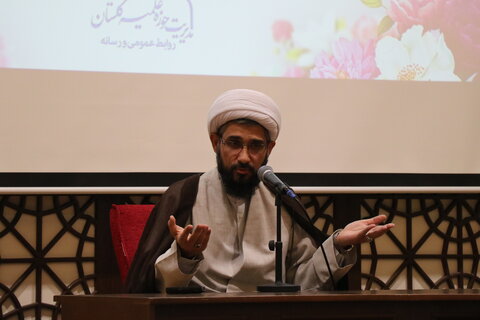 مراسم گردهمایی مدیران و طلاب جهادی مدارس علمیه گلستان
