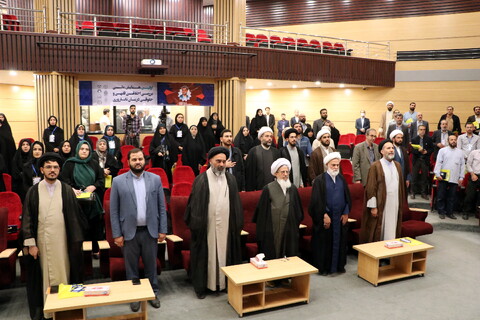 تصاویر/ همایش ملی بررسی اخلاقی، فقهی و حقوقی درمان ناباروری