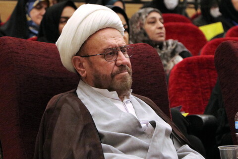 تصاویر/ همایش ملی بررسی اخلاقی، فقهی و حقوقی درمان ناباروری