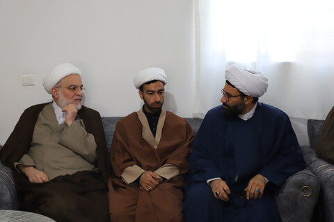 تصاویر/تکریم و سرکشی نماینده ولی فقیه از روحانیون بیجار