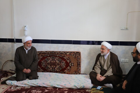 تصاویر/تکریم و سرکشی نماینده ولی فقیه از روحانیون بیجار