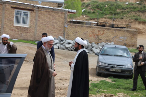 تصاویر/تکریم و سرکشی نماینده ولی فقیه از روحانیون بیجار