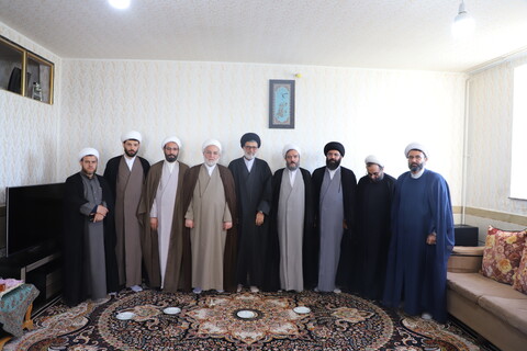 تصاویر/تکریم و سرکشی نماینده ولی فقیه از روحانیون بیجار