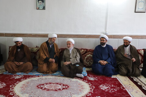 تصاویر/تکریم و سرکشی نماینده ولی فقیه از روحانیون بیجار