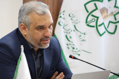 دوره آموزشی آشنایی و کیفیت کار با دستیار هوش مصنوعی در مرکز مدیریت حوزه علمیه بیرجند