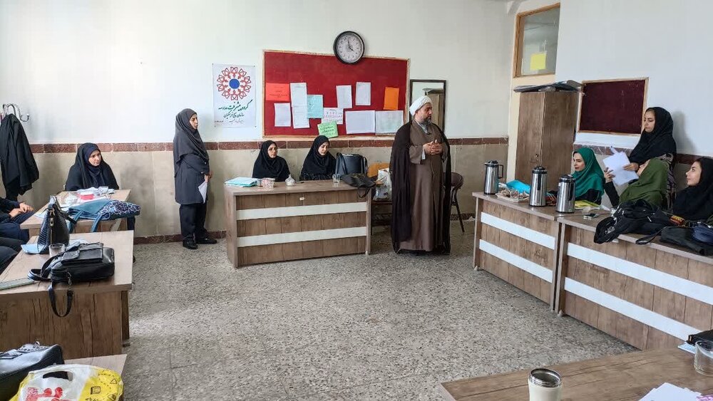 برگزاری طرح گفتمان افق روشن در سراسر کشور