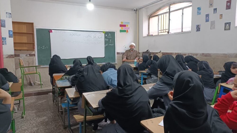 طرح گفتمان افق روشن در استان البرز در حال برگزاری است+عکس