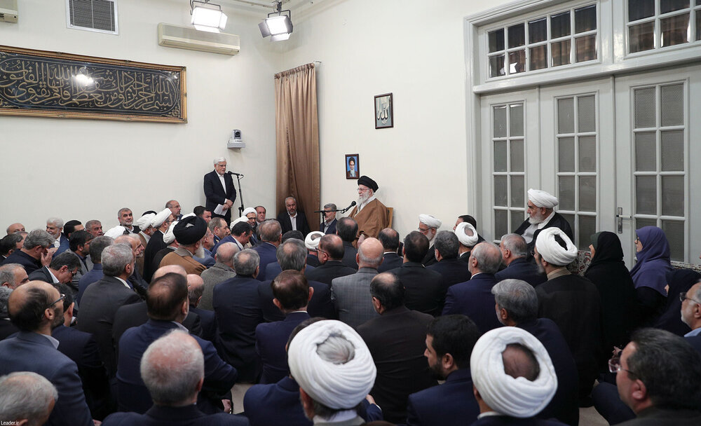 Ülkenin Meselelerini Müzakerelere Bağlamayalım